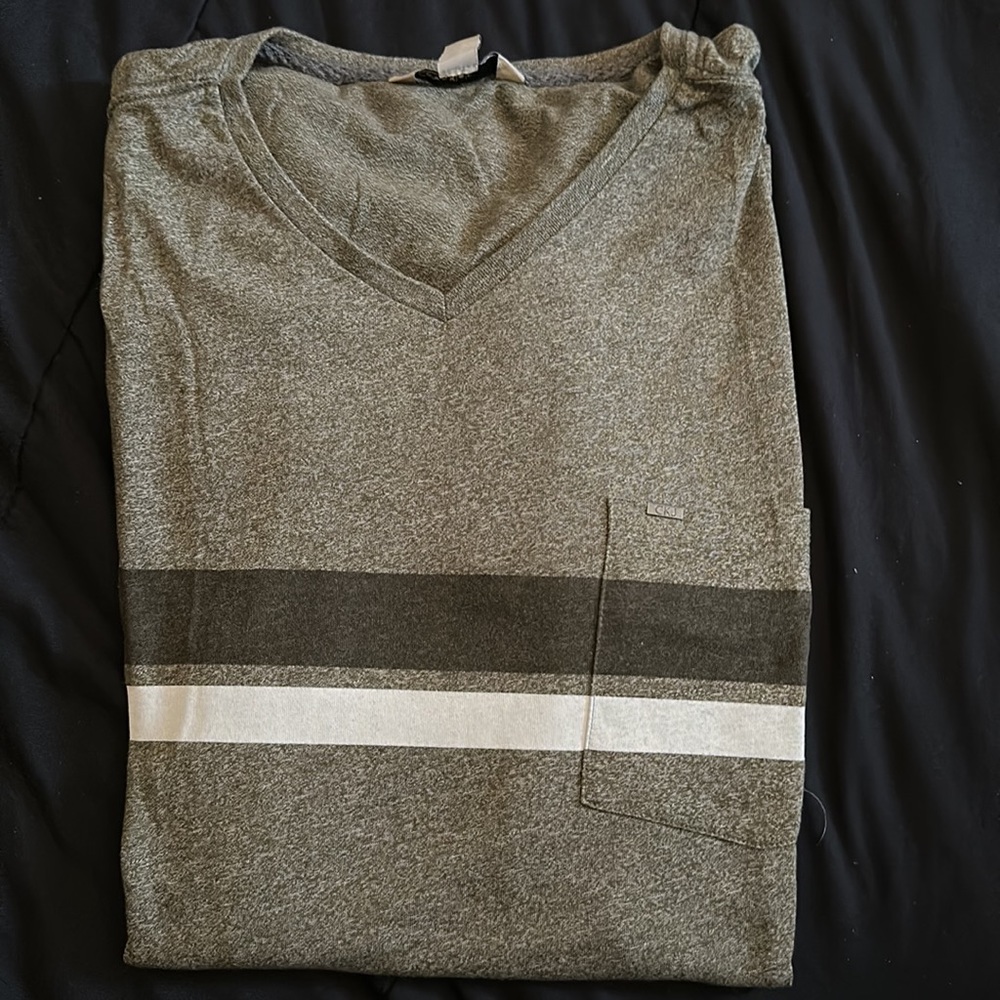 Calvin Klein men V-neck shirt